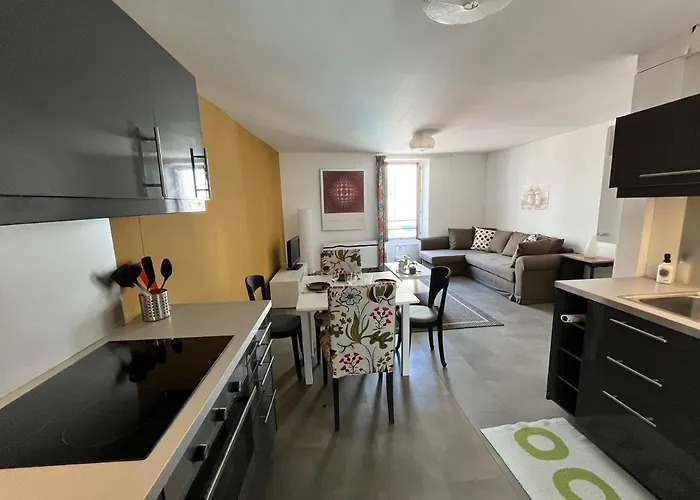 Appartement 2 A 4 Pers, Remparts De Guerande