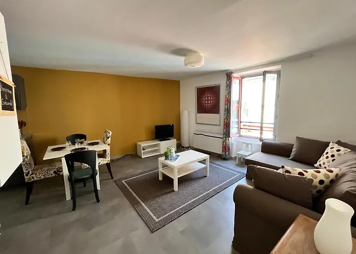 Appartement 2 A 4 Pers, Remparts De Guerande